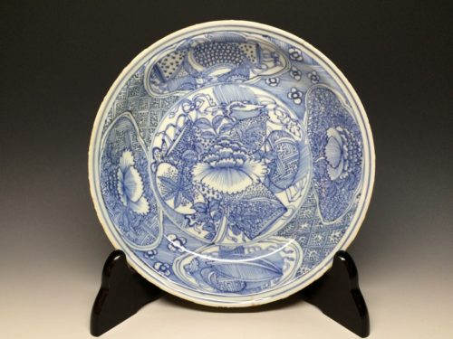 青花漏彩草花文盤(古染付)