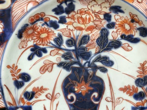 色絵牡丹花文髭皿（古伊万里）