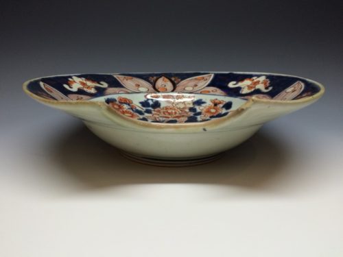色絵牡丹花文髭皿（古伊万里）